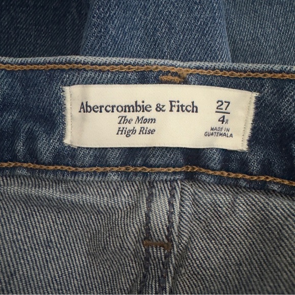 Abercrombie & Fitch NWT The Mom High Rise Jeans - Picture 5 of 11